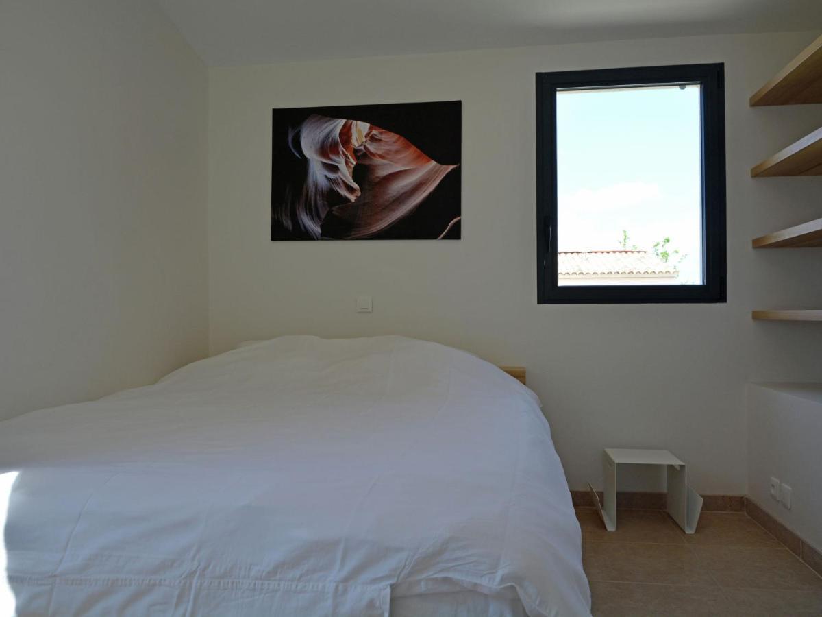 Vibrant Villa In Malauc Ne With Private Garden Malaucène Exterior foto